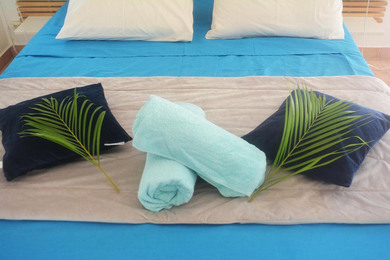 Bungalow La Papaye Bleue Residence Acces Piscine & Plage Saint-Francois  Eksteriør billede