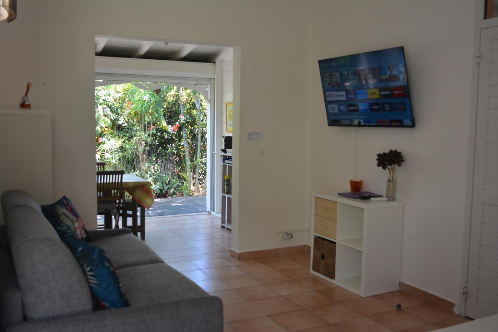 Bungalow La Papaye Bleue Residence Acces Piscine & Plage Saint-Francois  Eksteriør billede