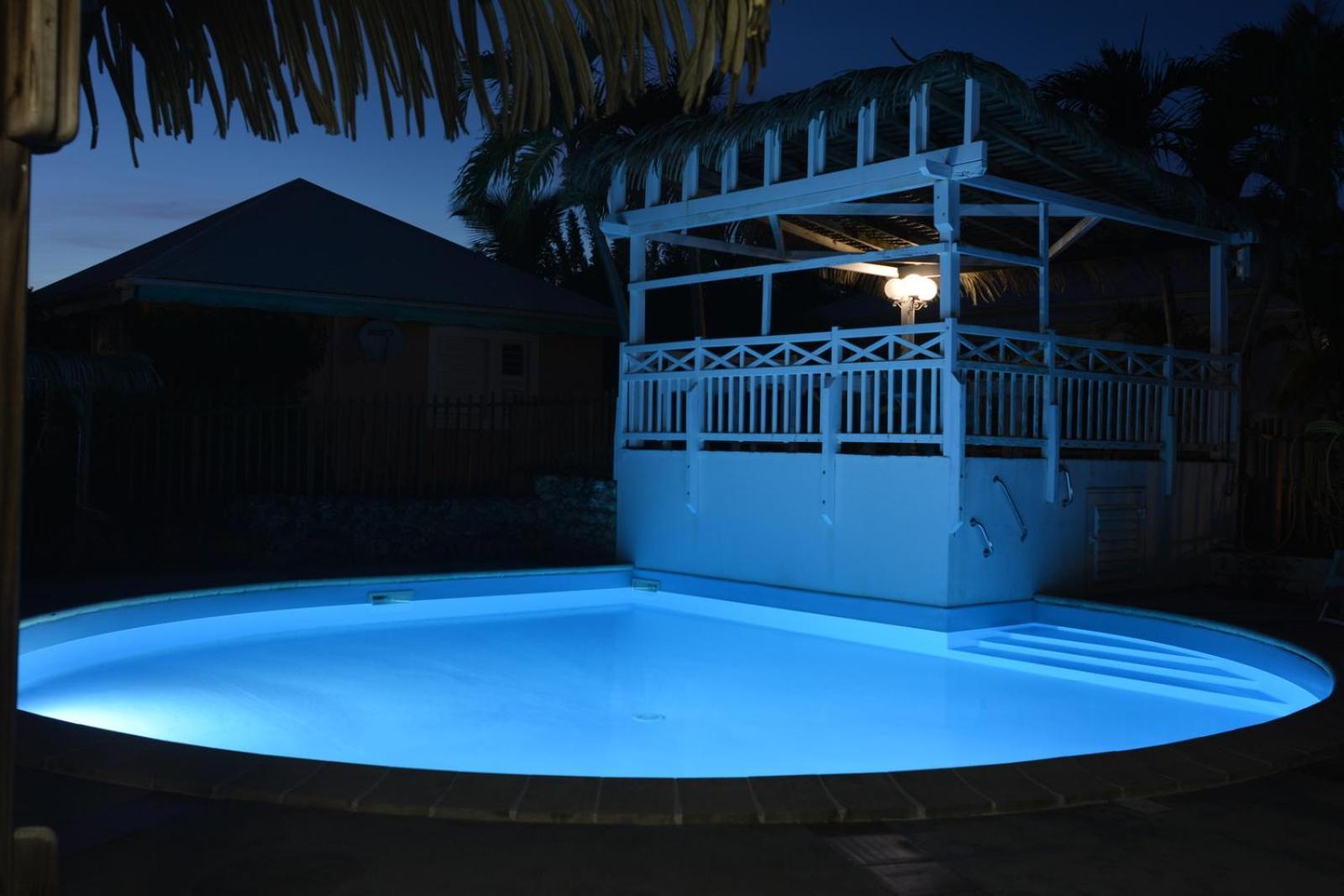 Bungalow La Papaye Bleue Residence Acces Piscine & Plage Saint-Francois  Eksteriør billede